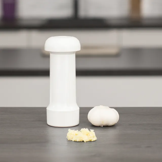 b-rner-mr-garlic-knoblauchpresse-mit-sch-ler-silikon image 1